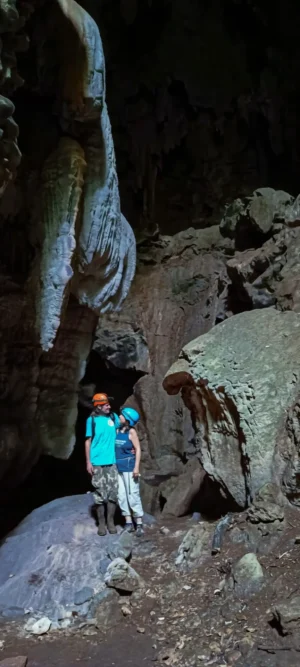 caveing